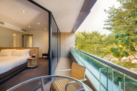 Crowne Plaza Canberra - Accommodation 4U 14