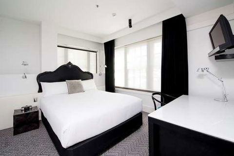 Peppers Gallery Hotel, Canberra - Accommodation 4U 4