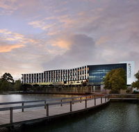 Punthill Caroline Springs - Accommodation 4U