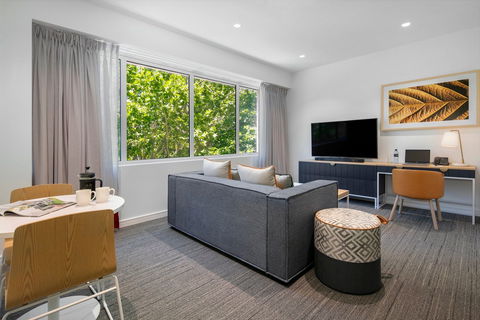 Quest Canberra City Walk - Accommodation 4U 7