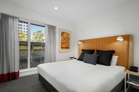 Quest Canberra City Walk - Accommodation 4U 8