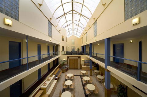 Capital Executive Apt Hotel Canberra - Accommodation 4U 1