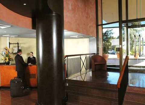 BreakFree Capital Tower - Accommodation 4U 5