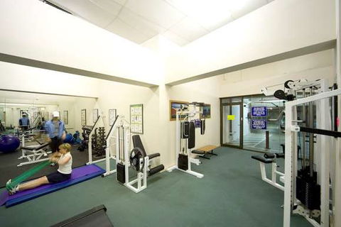 BreakFree Capital Tower - Accommodation 4U 16