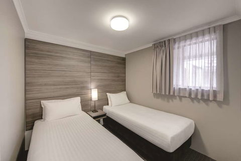 Adina Serviced Apartments James Court - Accommodation 4U 6