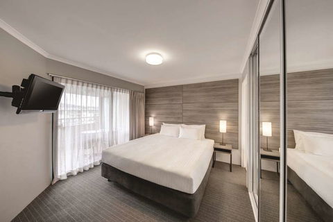 Adina Serviced Apartments James Court - Accommodation 4U 9