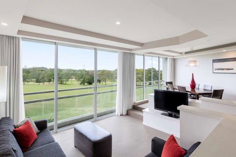 RACV Royal Pines Resort - Accommodation 4U 12