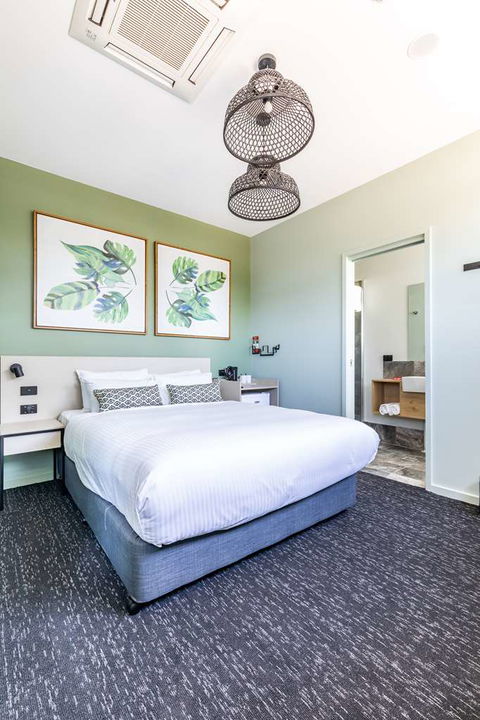 Nightcap At Commercial Hotel - Accommodation 4U 0