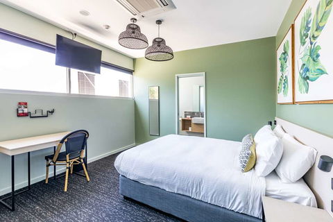 Nightcap At Commercial Hotel - Accommodation 4U 1