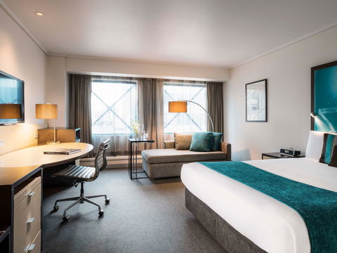 Novotel Melbourne On Collins - Accommodation 4U 7