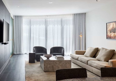 Eos by SkyCity - Accommodation 4U 10