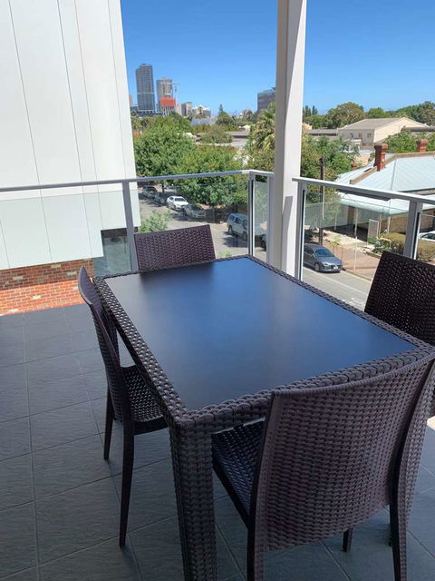 Adelaide Dress Circle Apartments - Accommodation 4U 8