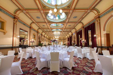 The Hotel Windsor - Accommodation 4U 16