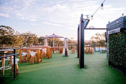 Mantra Southport Sharks - Accommodation 4U 1