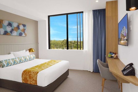 Mantra Southport Sharks - Accommodation 4U 7