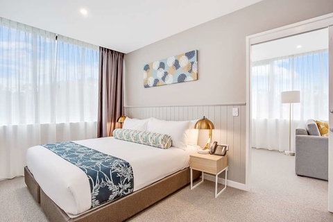 Mantra Southport Sharks - Accommodation 4U 13