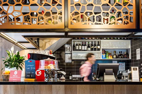 Brady Hotel Central Melbourne - Accommodation 4U 8
