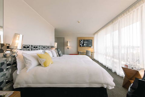 QT Canberra - Accommodation 4U 6