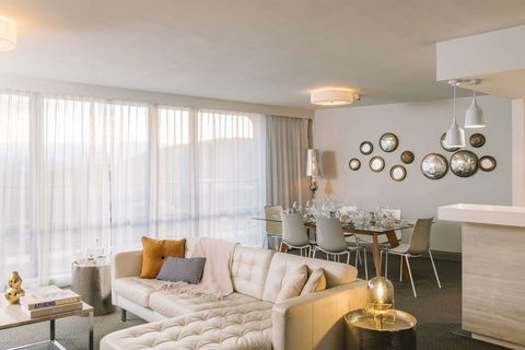 QT Canberra - Accommodation 4U 15