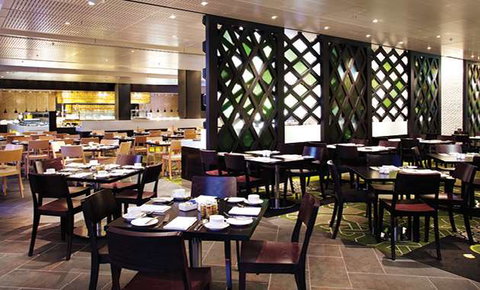 Crown Promenade Hotel - Accommodation 4U 11