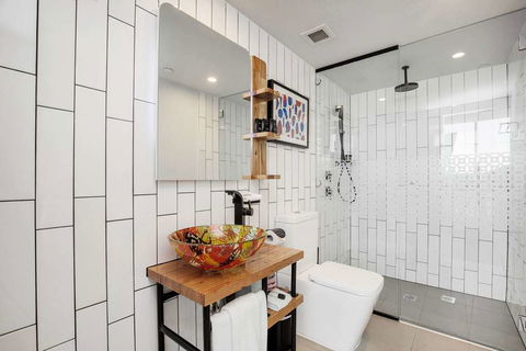 The Constance - Accommodation 4U 8