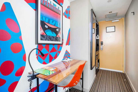 The Constance - Accommodation 4U 9