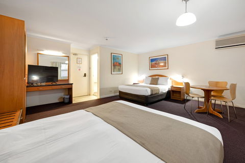 Pegasus Motor Inn and Serviced Apartment - Accommodation 4U 5