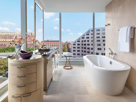 Sofitel Sydney Darling Harbour - Accommodation 4U 3