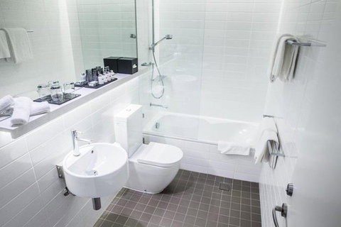 Adge Apartment Hotel - Accommodation 4U 14