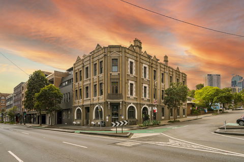 The Vulcan Hotel - Accommodation 4U 4