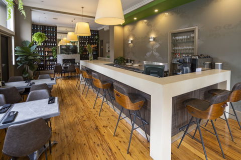 The Vulcan Hotel - Accommodation 4U 15