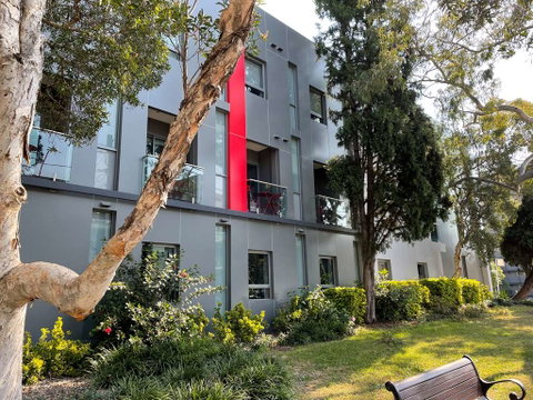 Best Western Plus Camperdown Suites - Accommodation 4U 0