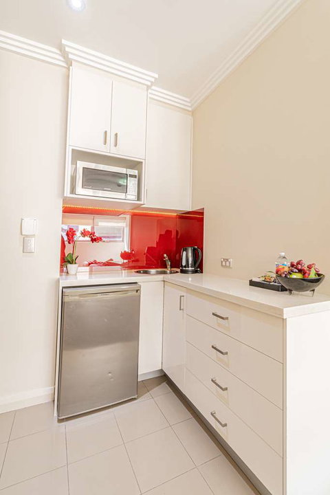 Best Western Plus Camperdown Suites - Accommodation 4U 6