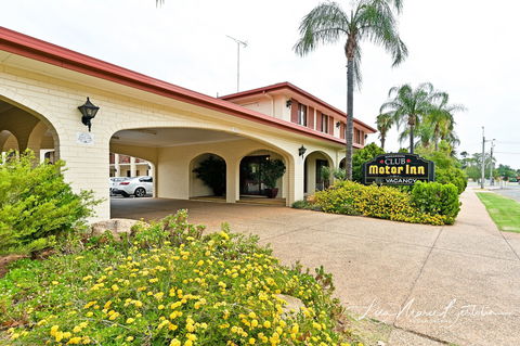 Narrandera Club Motor Inn - Accommodation 4U 0