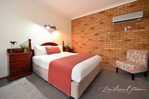 Narrandera Club Motor Inn - Accommodation 4U 1