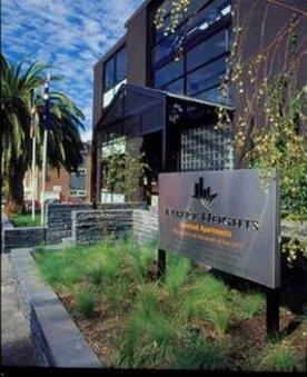 Albert Heights Service Apts - Accommodation 4U 1