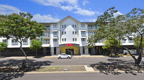 Metro Advance Apartments & Hotel - Accommodation 4U 0