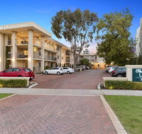 The Peninsula Riverside Apartments - Accommodation 4U