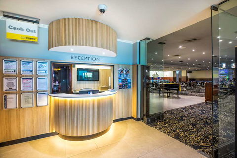 Nightcap at Seaford Hotel - Accommodation 4U 1