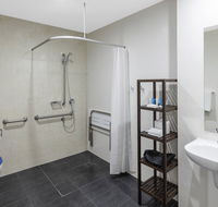 Meriton Serviced Apartments North Sydney - Accommodation 4U