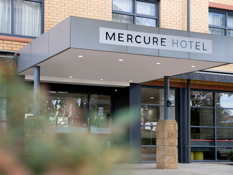 Mercure Sydney Blacktown - Accommodation 4U 1