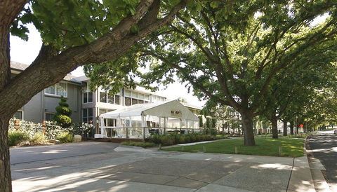 Forrest Hotel & Apartments - Accommodation 4U 0