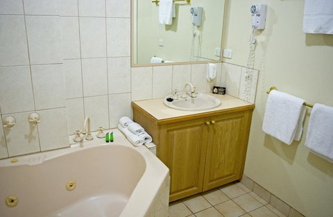 Admiralty Inn - Accommodation 4U 2