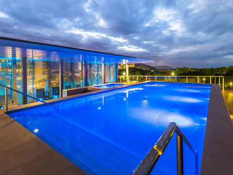 Sebel Cairns Harbour Lights - Accommodation 4U 2
