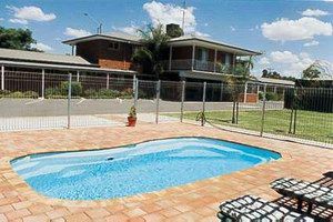 Centrepoint Motel - Accommodation 4U 0