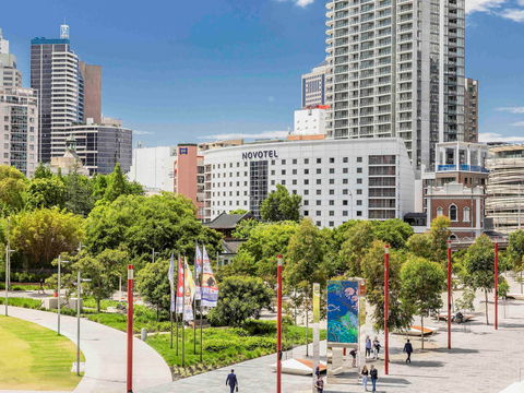 Novotel Sydney Darling Square - Accommodation 4U 1