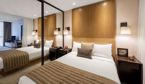 Skye Hotel Suites - Accommodation 4U 3