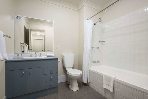 APX Apartments Parramatta - Accommodation 4U 6