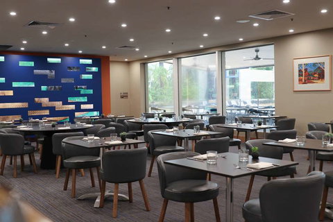DoubleTree by Hilton Esplanade Darwin - Accommodation 4U 12