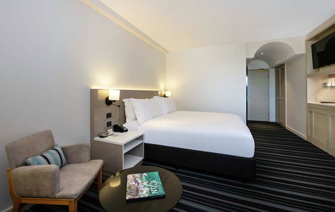 DoubleTree by Hilton Esplanade Darwin - Accommodation 4U 16